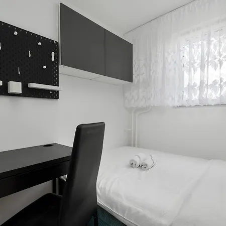 Odziezowa Homely By Bookinghost Lejlighed Stettin
