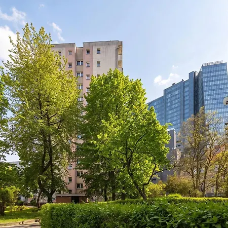 Odzieżowa Homely By Bookinghost Apartament *
